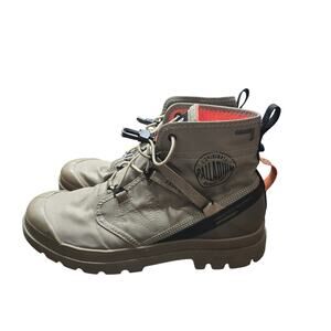 Palladium Pampa Travel Lite+ Waterproof boots women's size 7
